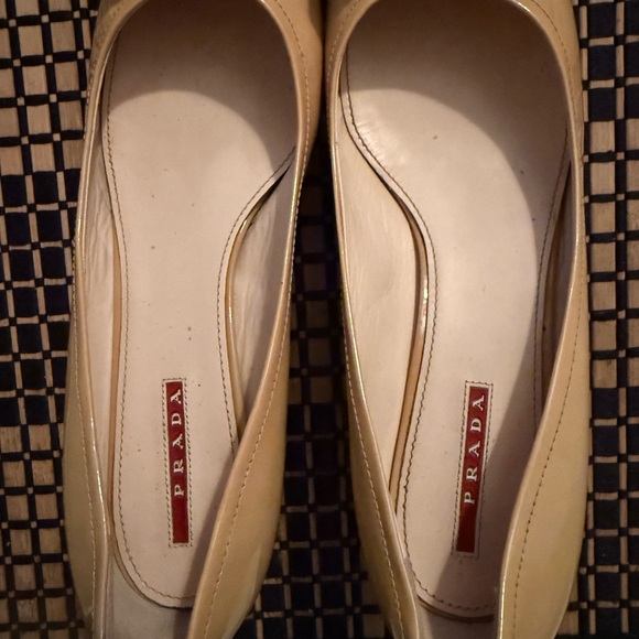 Prada Shoes - Vintage Prada Women's Cream Leather Heels